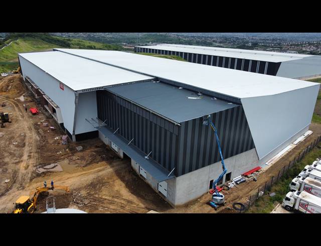 4,788M² WAREHOUSE TO LET IN GLEN ANIL